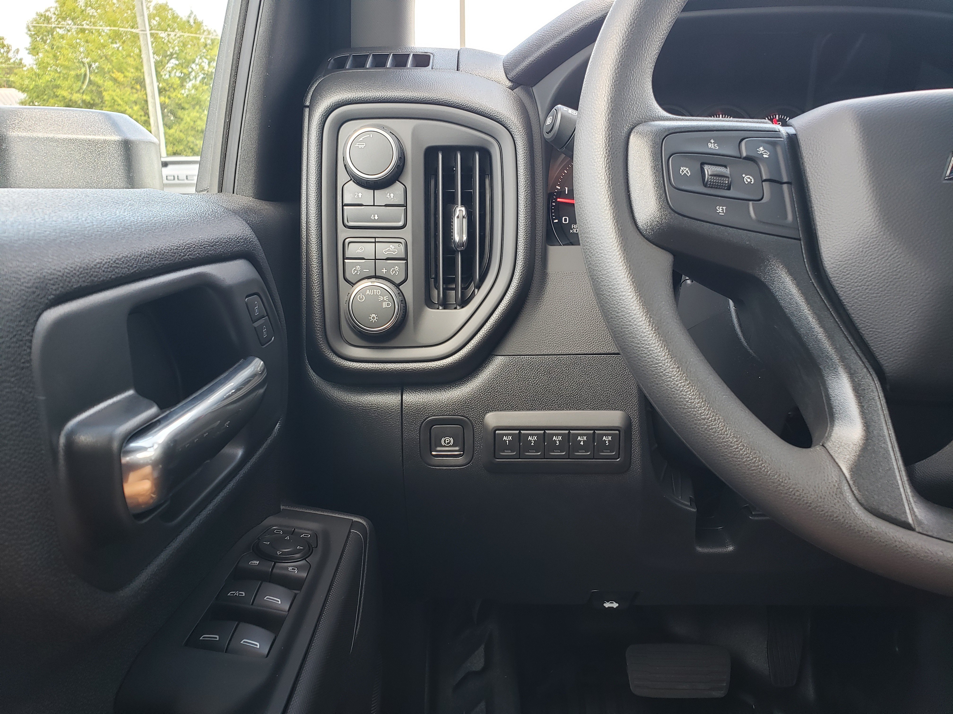 New 2026 Chevrolet Silverado 3500 W/T w/ WT Convenience Package AWD/4WD image 14