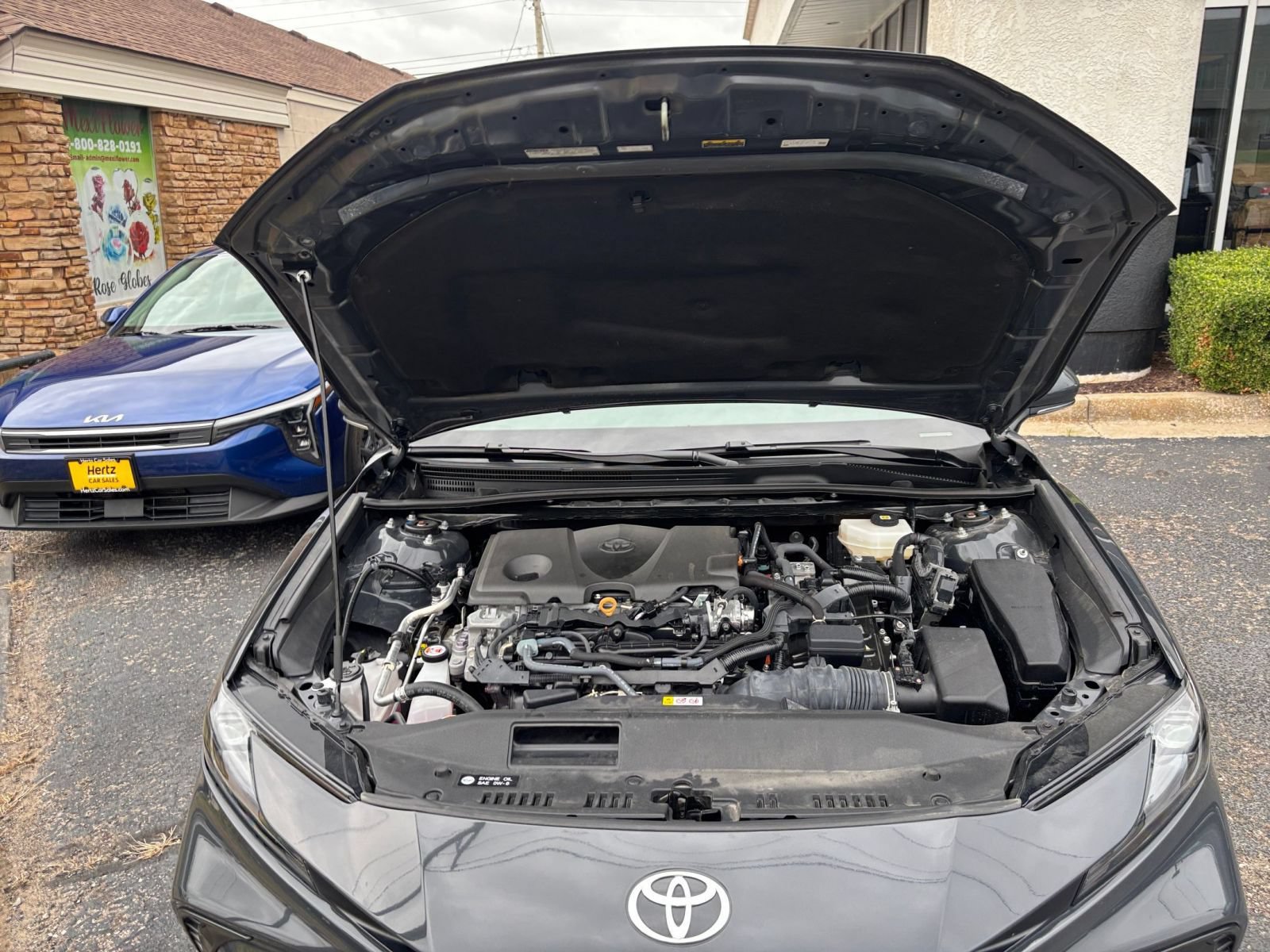 Used 2026 Toyota Camry SE FWD image 32