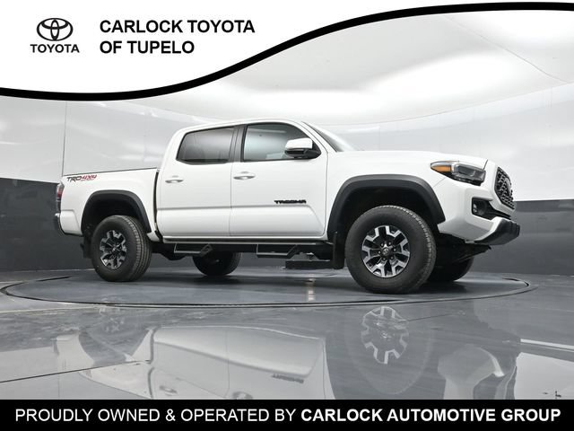 Used 2023 Toyota Tacoma TRD Off-Road AWD/4WD image 41