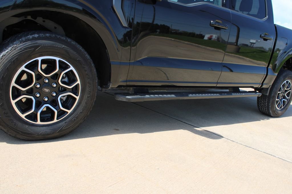 Used 2022 Ford F150 XLT w/ Equipment Group 302A High image 10
