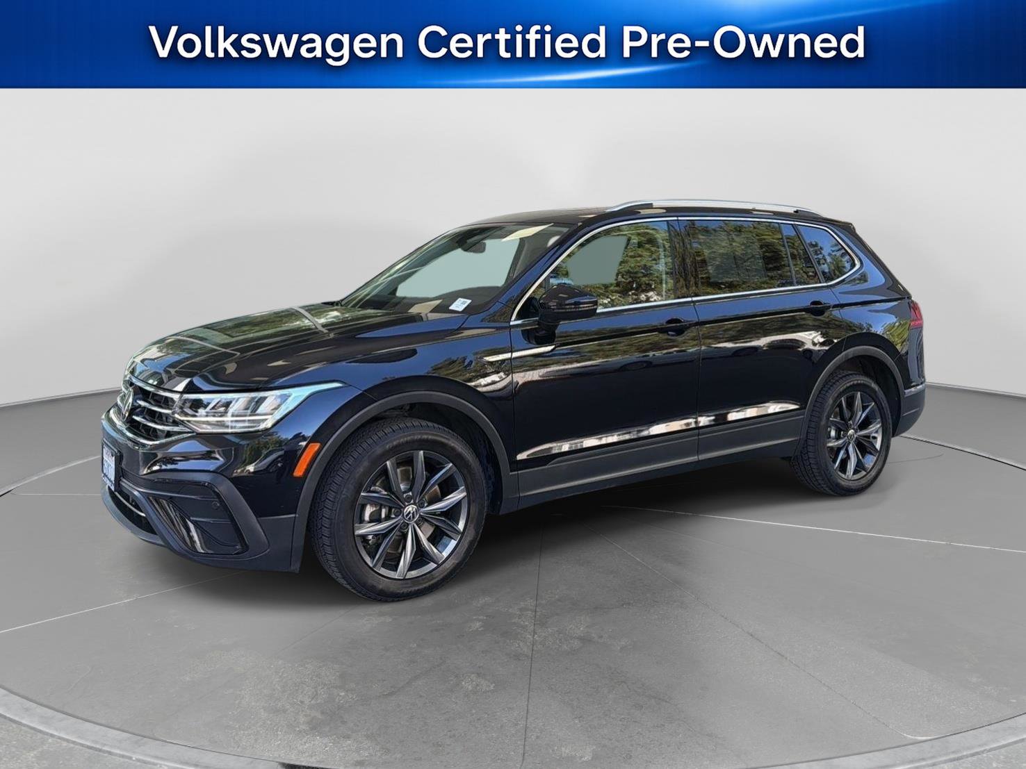 Certified 2022 Volkswagen Tiguan SE w/ Panoramic Sunroof Package