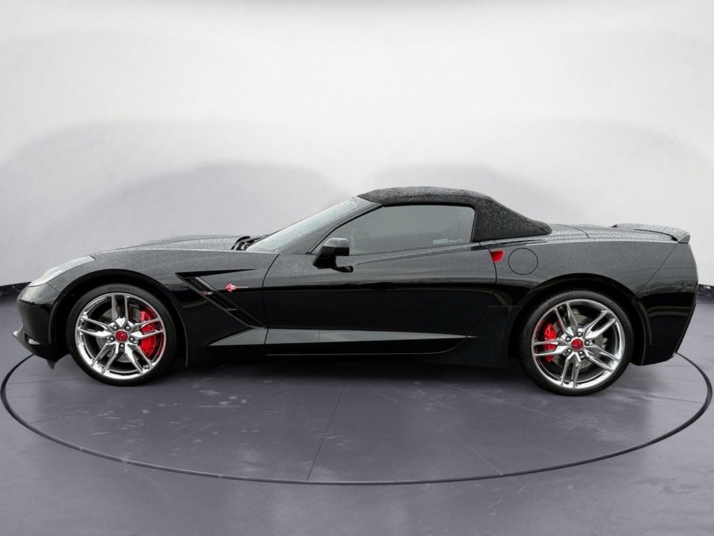 Used 2015 Chevrolet Corvette Stingray Z51 w/ 3LT Preferred Equipment Group image 2