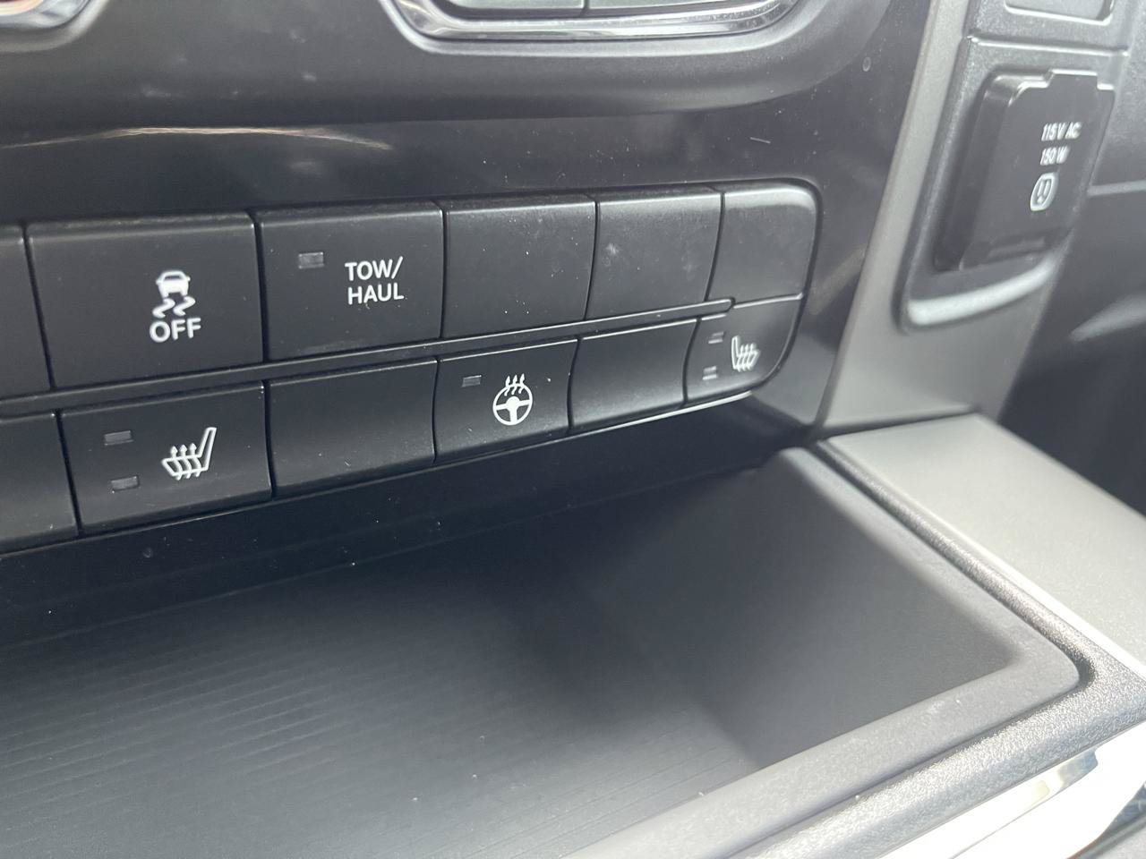 Used 2017 RAM 1500 Sport RWD image 35