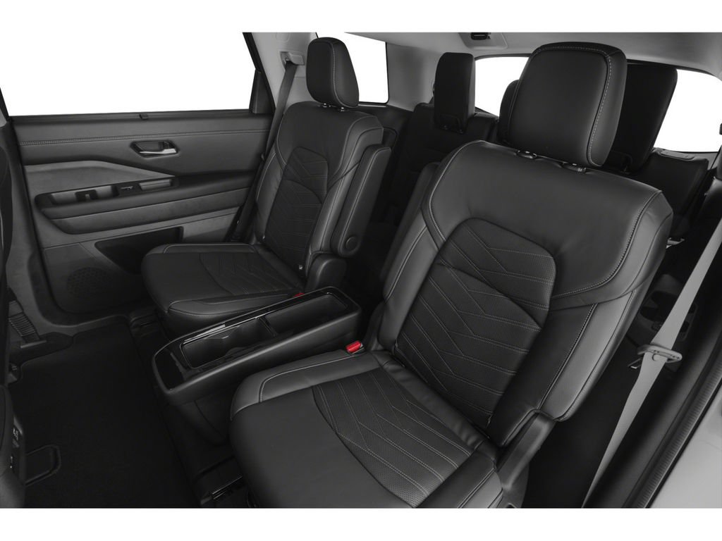 Used 2023 Nissan Pathfinder Platinum AWD/4WD image 11