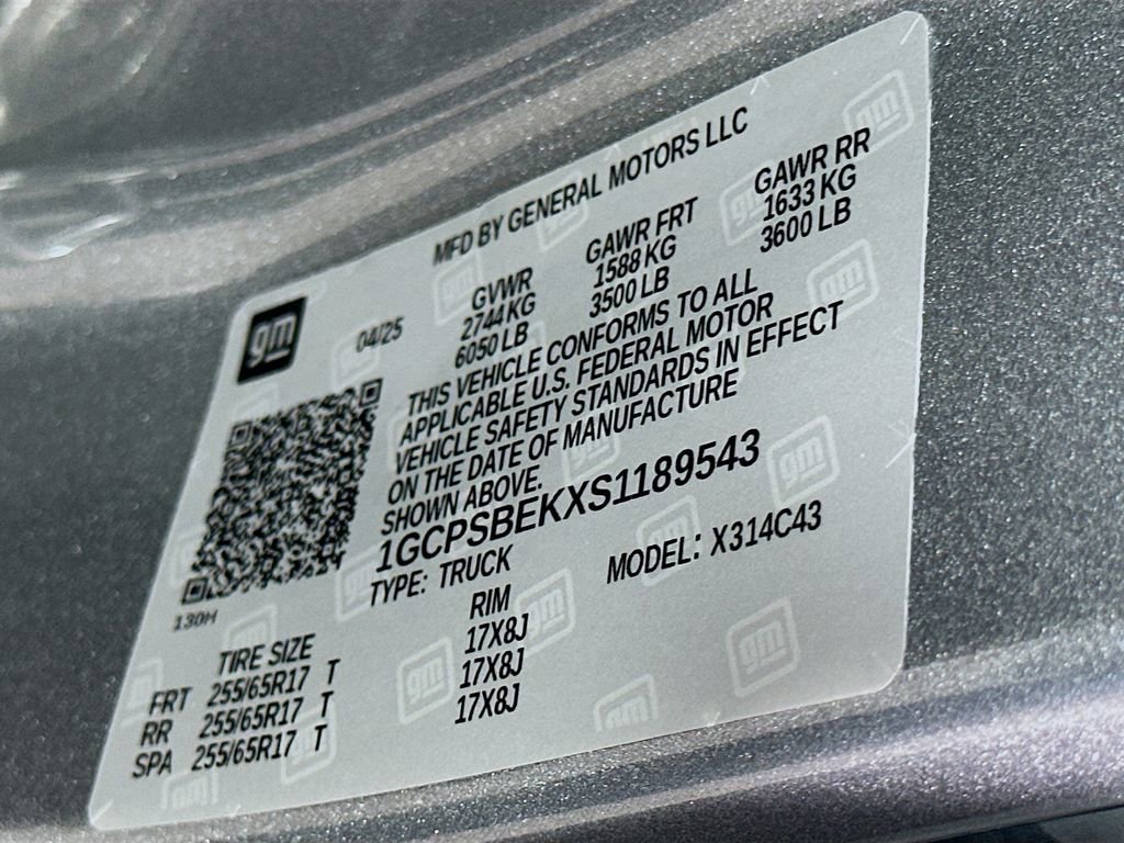 Used 2025 Chevrolet Colorado W/T w/ WT Convenience Package II image 32