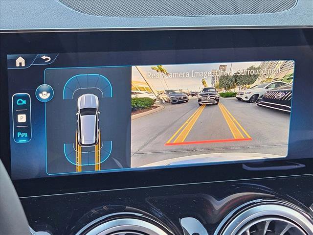 New 2025 Mercedes-Benz GLB 250 image 13