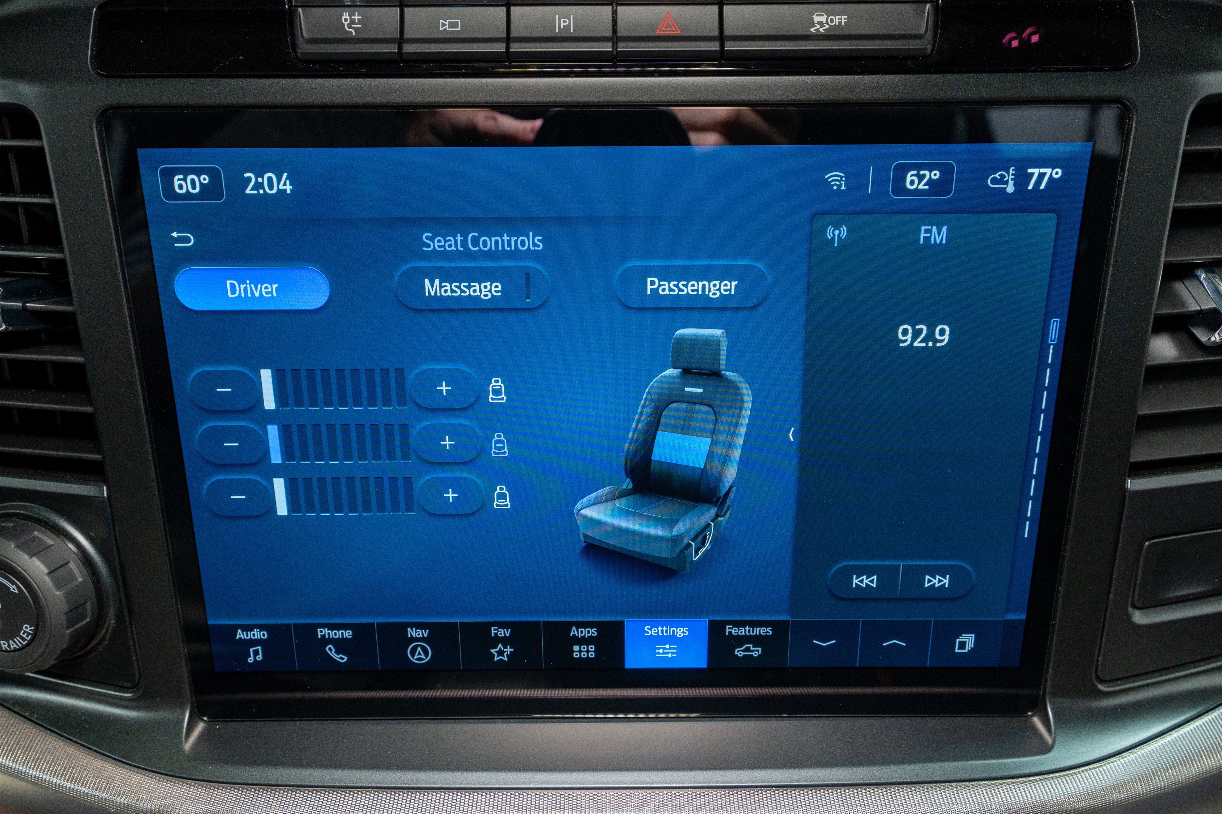 Used 2024 Ford F150 Platinum w/ Equipment Group 703A Plus image 29