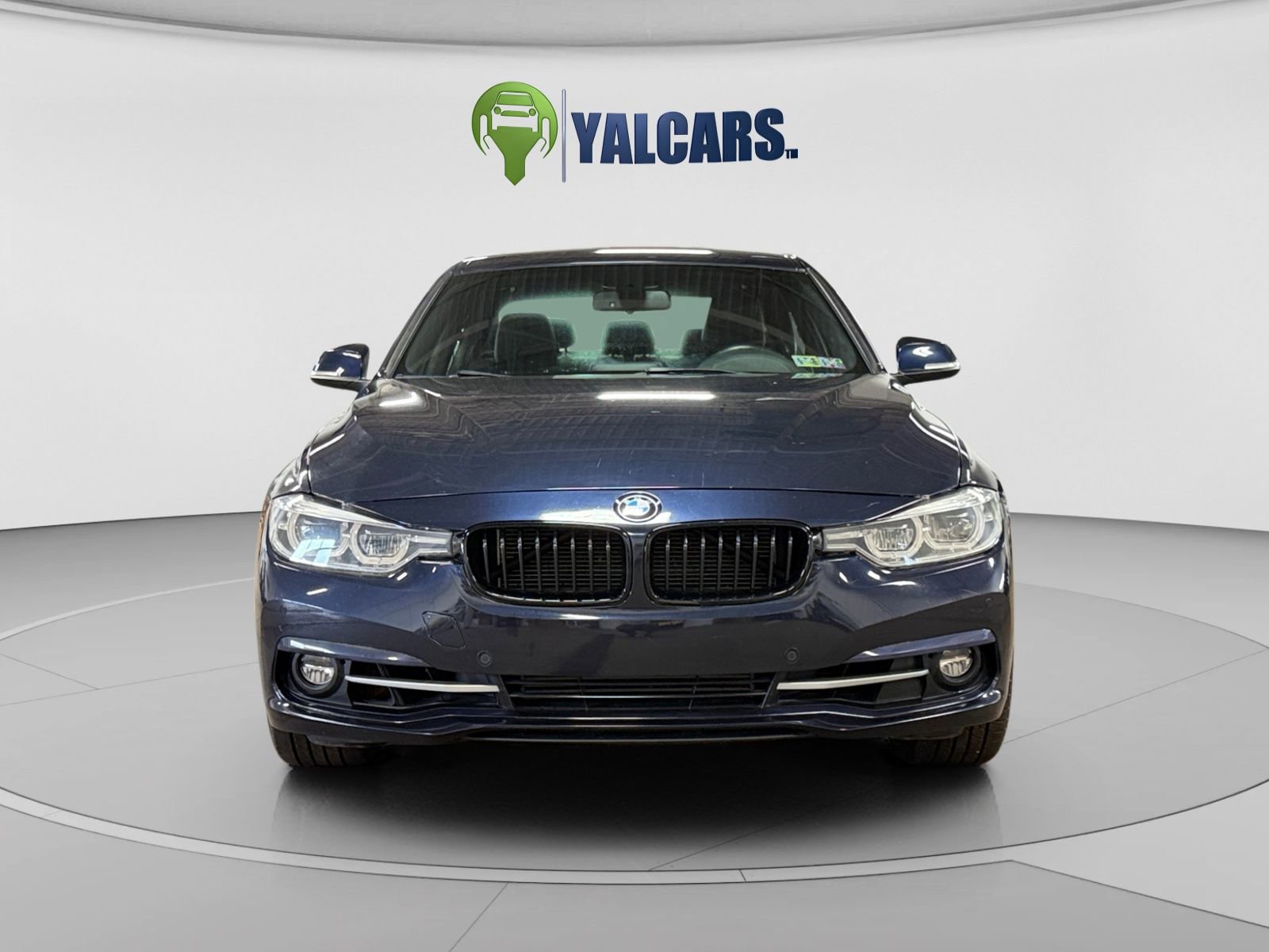 Used 2016 BMW 328i xDrive Sedan AWD/4WD image 8