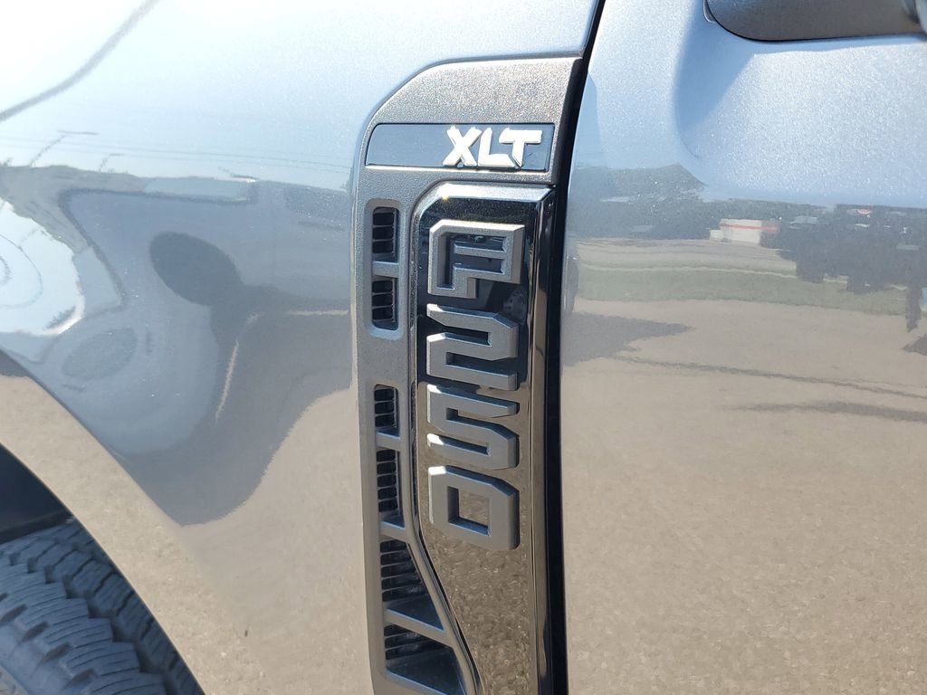 New 2026 Ford F250 XLT image 7