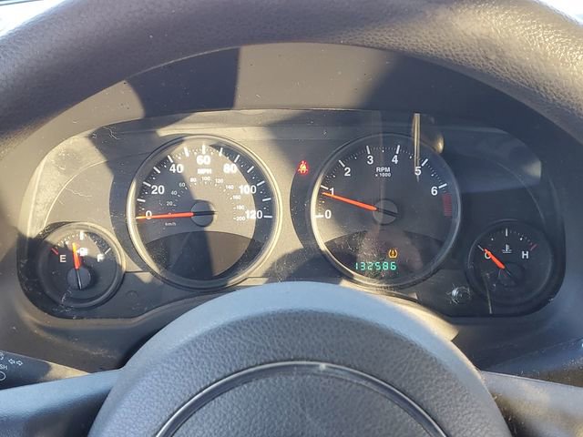 Used 2013 Jeep Patriot Sport image 16