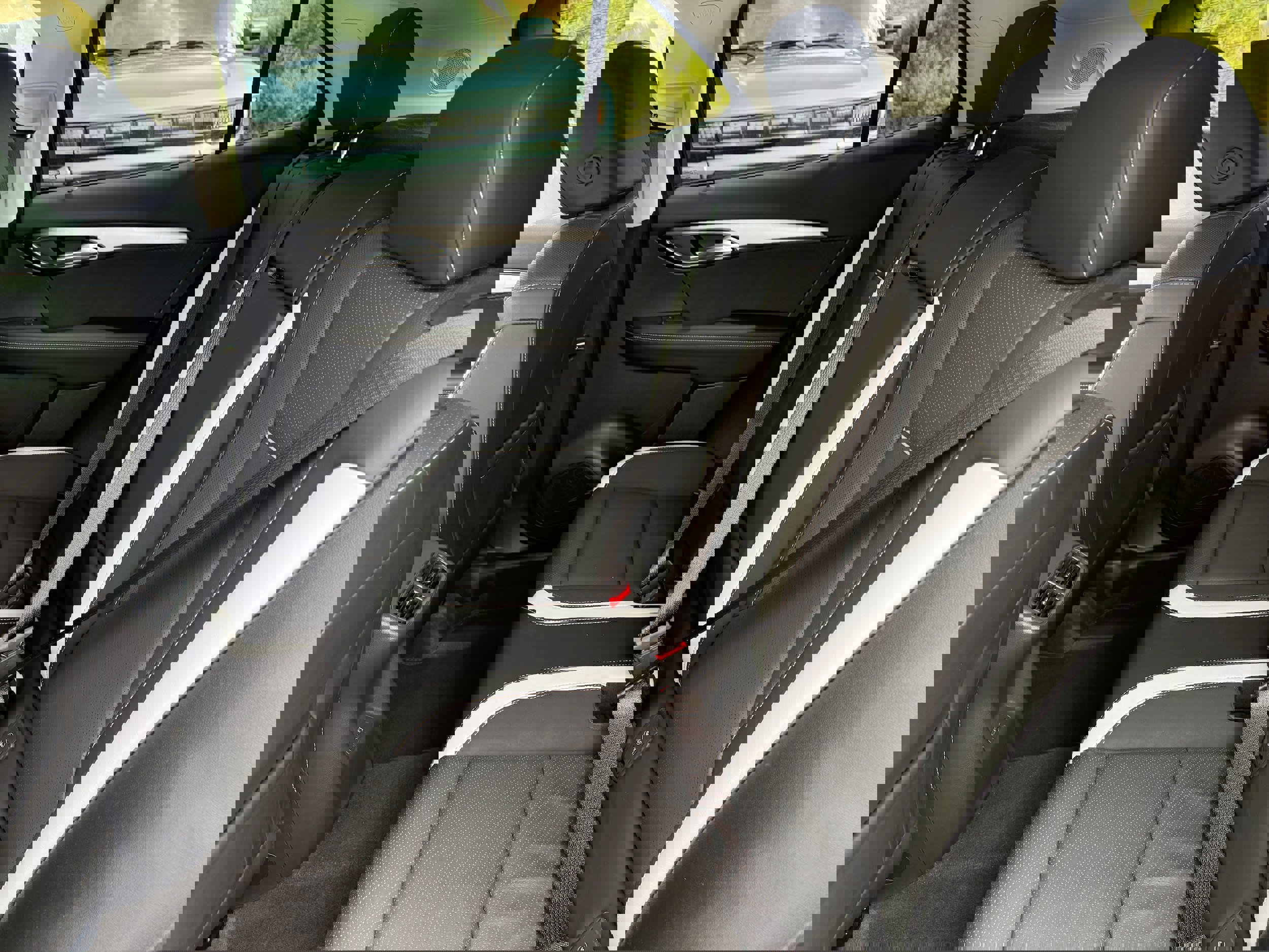 Used 2025 Buick Envision Sport Touring image 11