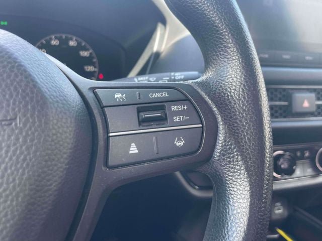 Used 2023 Honda HR-V LX image 23