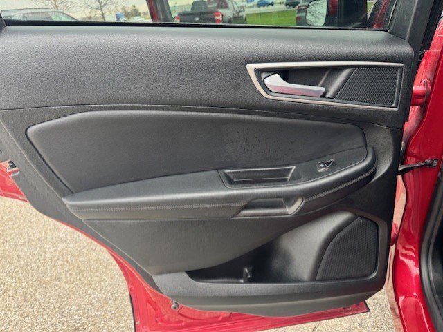 Used 2024 Ford Edge SEL w/ Convenience Package image 21