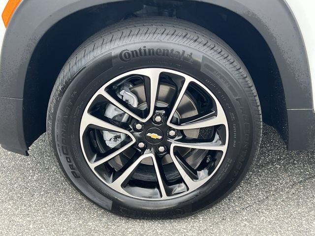 Used 2025 Chevrolet TrailBlazer LT AWD/4WD image 38