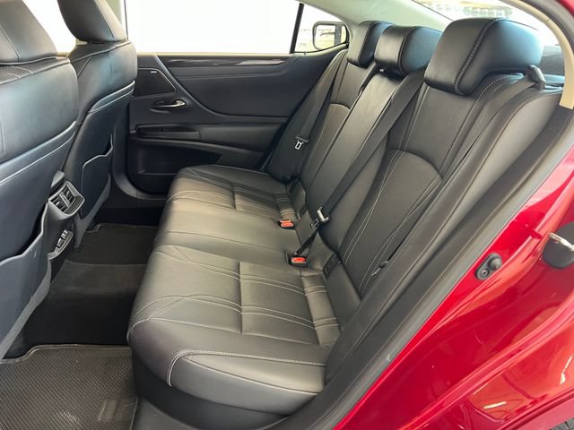 Used 2021 Lexus ES 300h w/ Accessory Package FWD image 42