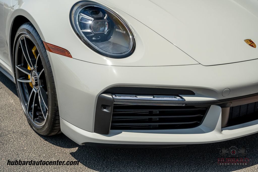 Used 2022 Porsche 911 Cabriolet AWD/4WD image 12