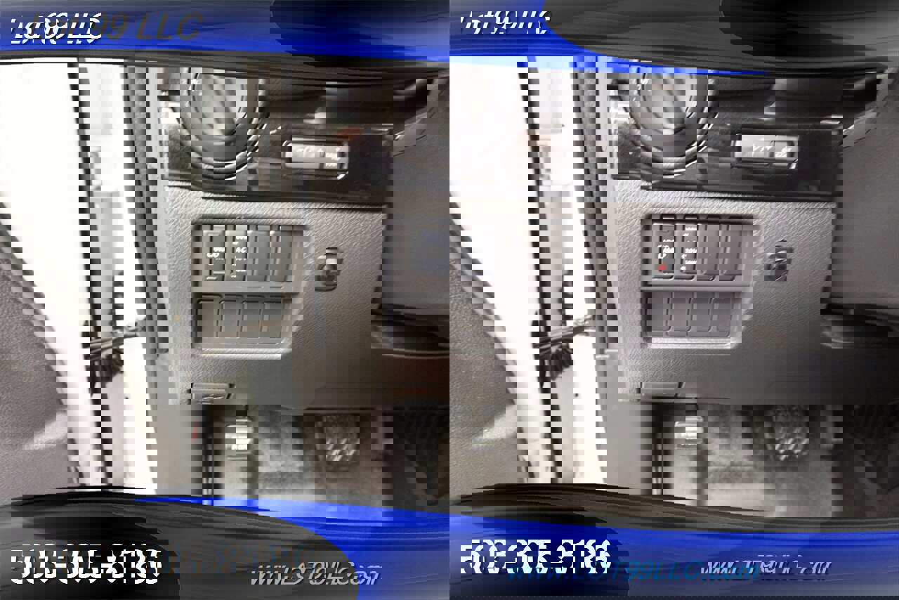 Used 2021 Nissan Titan SV w/ SV Convenience Package image 27