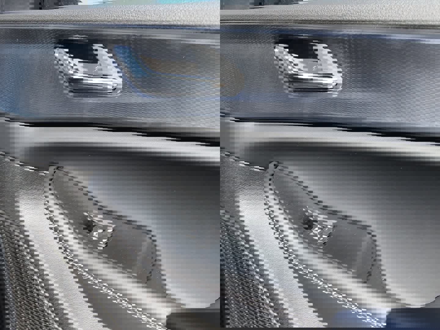 New 2025 Jeep Grand Cherokee Laredo X w/ Luxury Tech Group I image 50