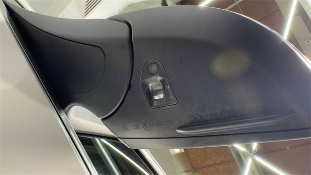 Used 2023 Mercedes-Benz C 300 Sedan image 13