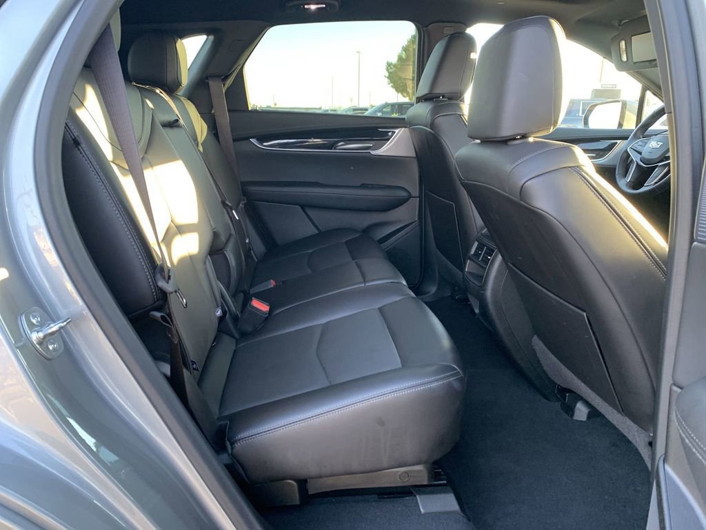 Certified 2025 Cadillac XT5 Premium Luxury image 25