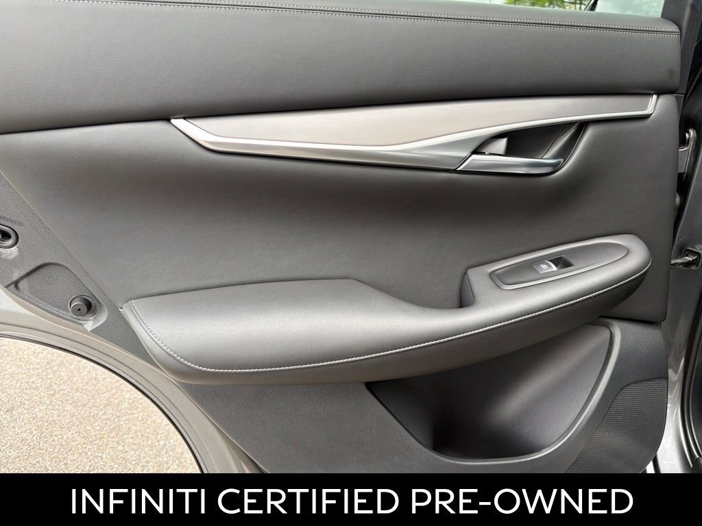 Certified 2023 INFINITI QX50 Luxe image 30