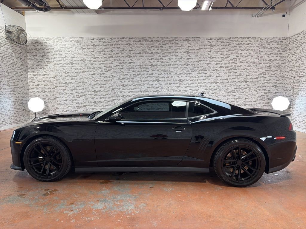 Used 2015 Chevrolet Camaro ZL1 RWD image 4