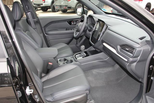 Certified 2025 Subaru Forester Limited image 37