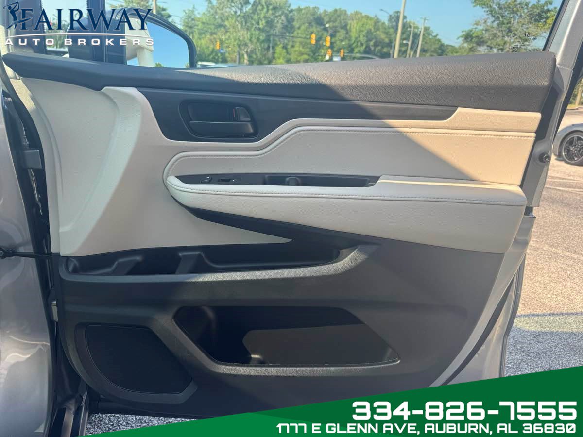 Used 2025 Honda Odyssey EX-L image 33