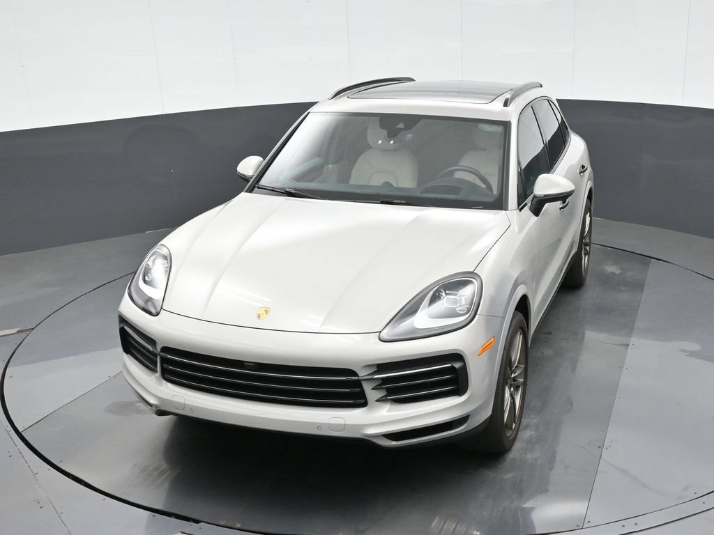 Certified 2023 Porsche Cayenne Platinum Edition AWD/4WD image 33