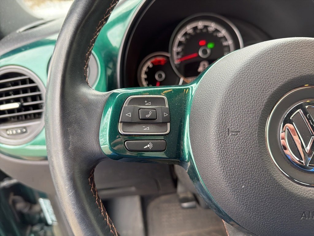 Used 2017 Volkswagen Beetle 1.8T Classic image 12