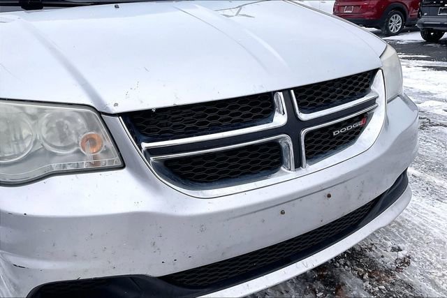 Used 2012 Dodge Grand Caravan SXT image 29
