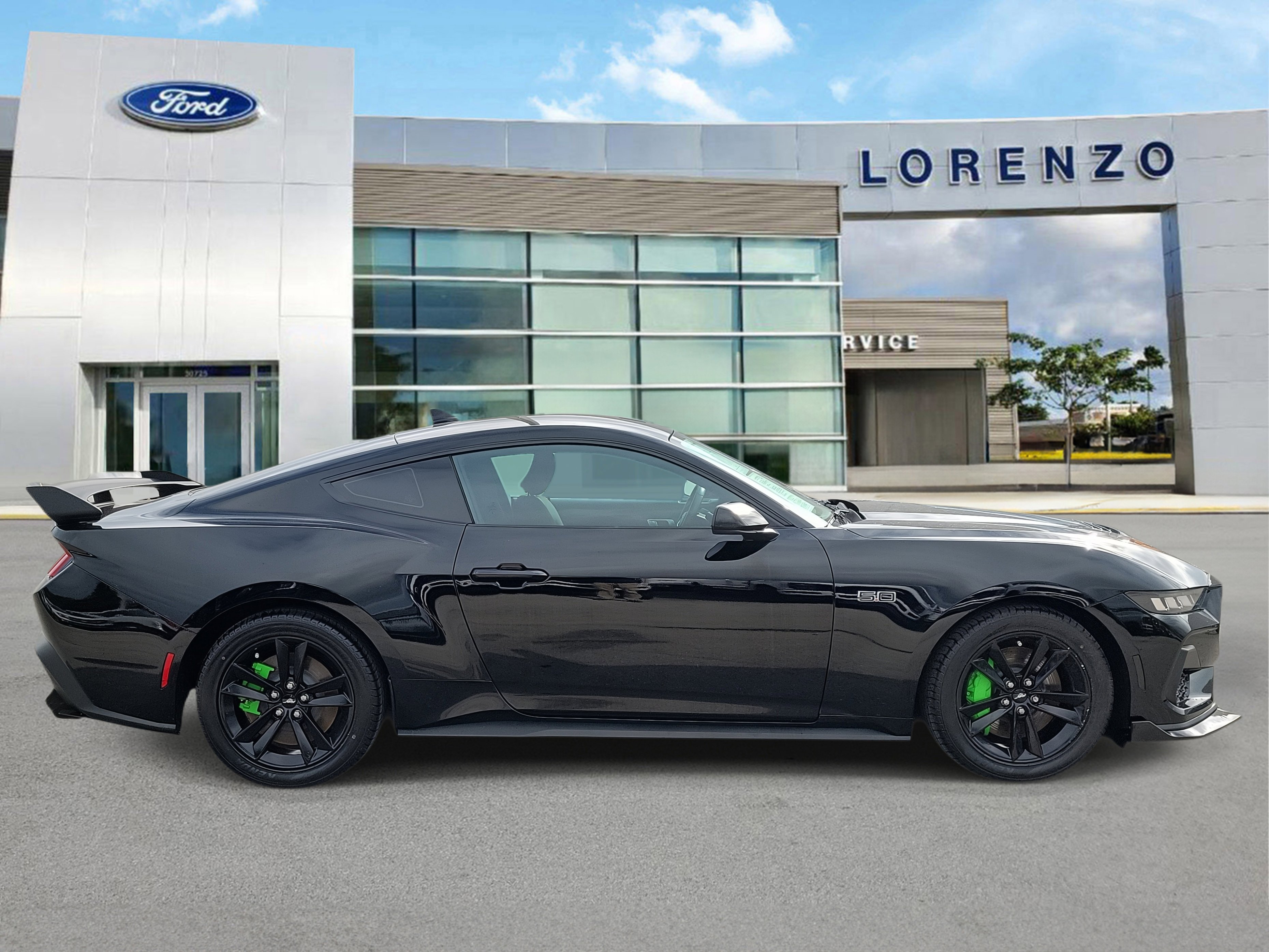 Used 2024 Ford Mustang GT image 4