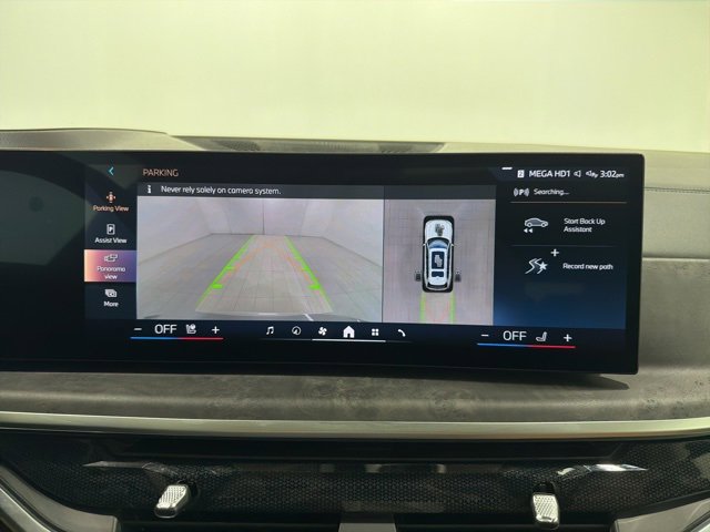 Certified 2024 BMW X7 xDrive40i w/ Premium Package image 38