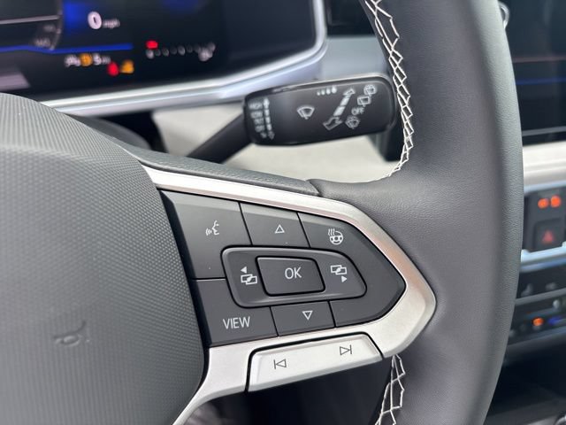 New 2026 Volkswagen Taos SE AWD/4WD image 28
