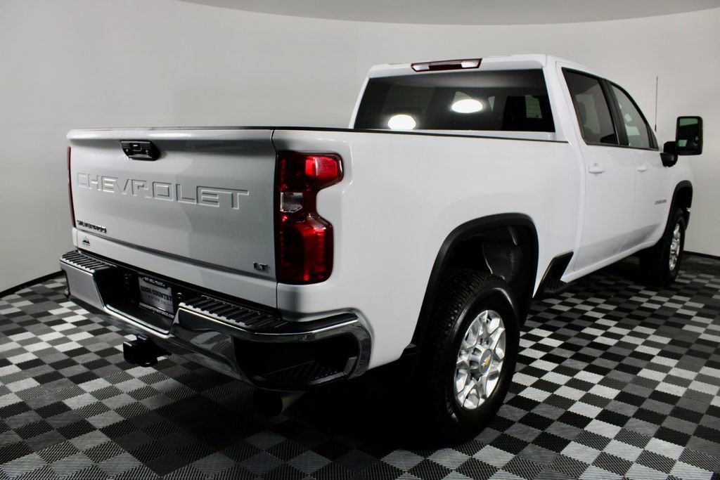 Used 2023 Chevrolet Silverado 2500 LT image 7