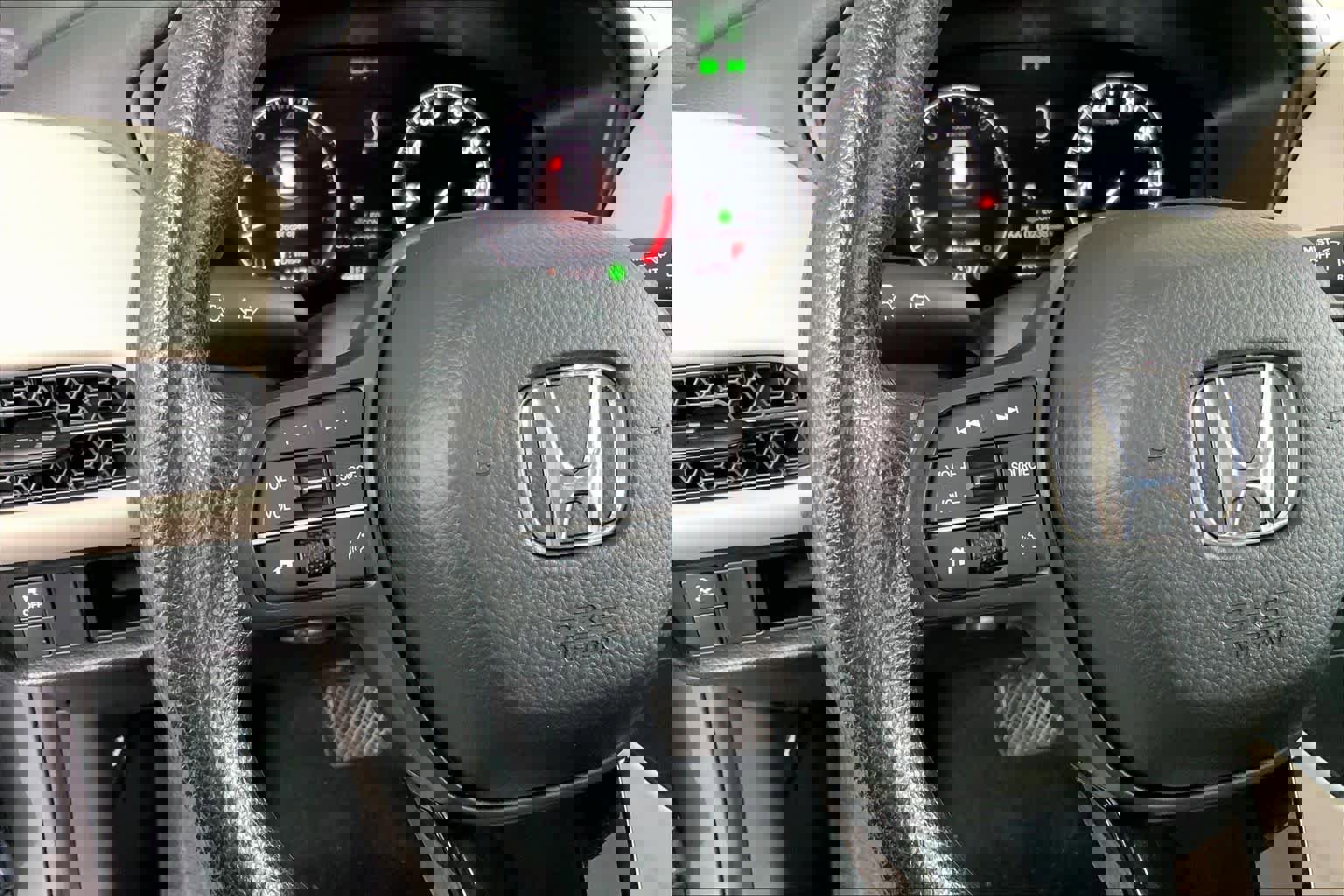 Used 2023 Honda HR-V LX image 23