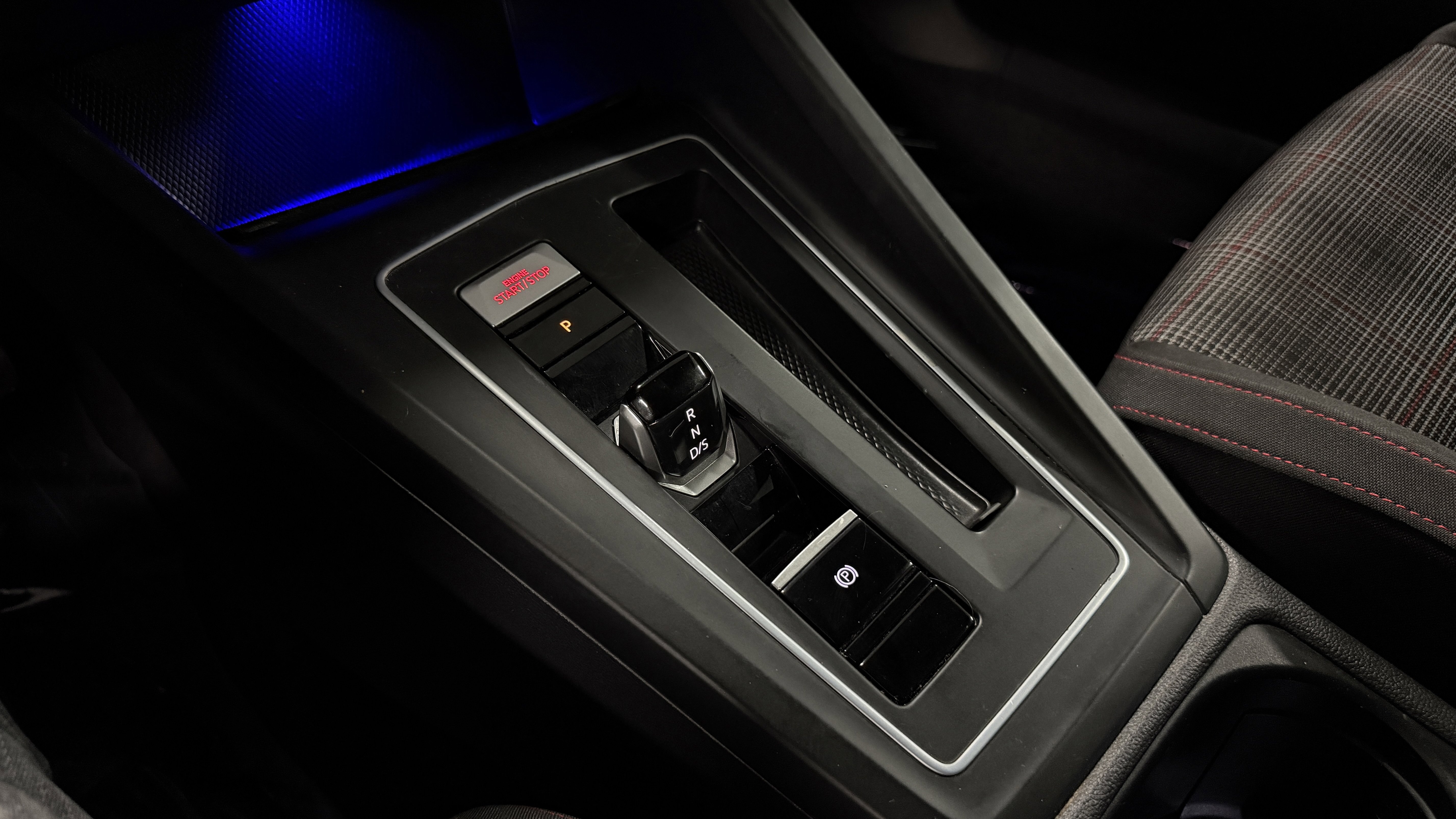 Used 2022 Volkswagen GTI S image 23