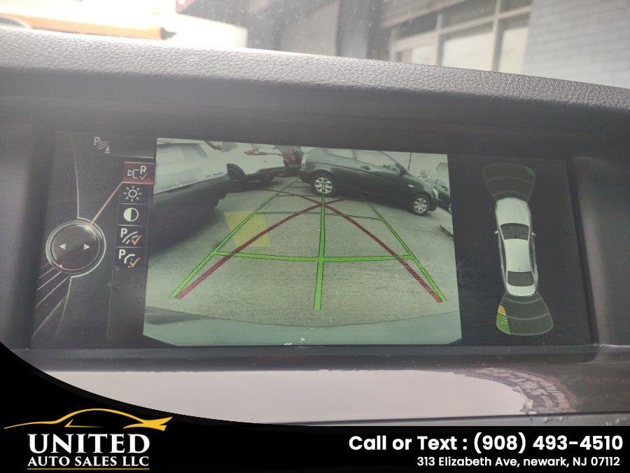 Used 2013 BMW 528i xDrive Sedan AWD/4WD image 16