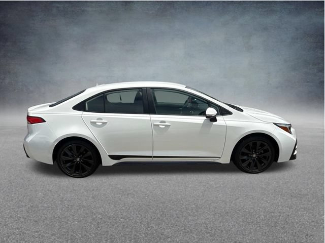 Used 2024 Toyota Corolla SE FWD image 12