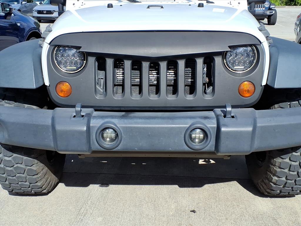 Used 2013 Jeep Wrangler Sport image 7