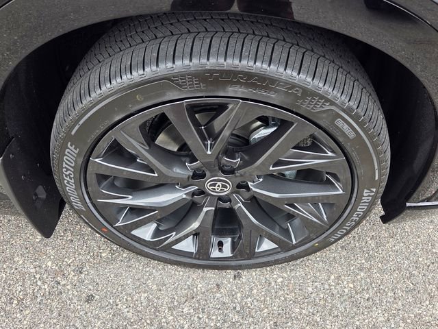 New 2026 Toyota Crown Signia image 16