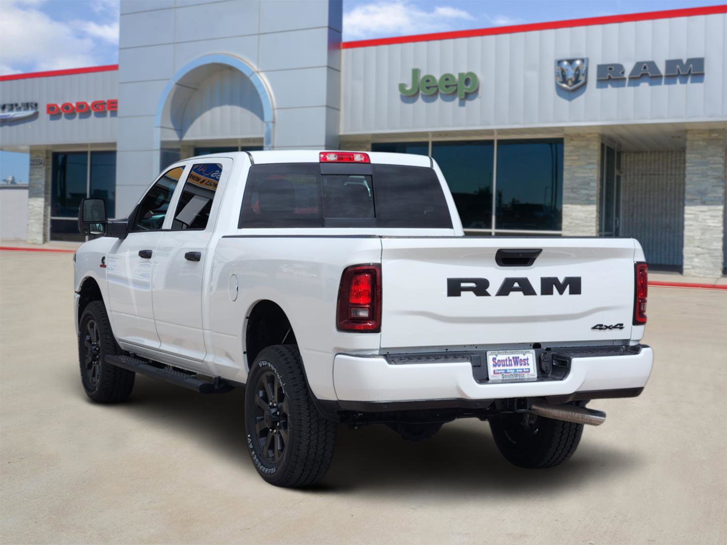 New 2026 RAM 2500 Tradesman AWD/4WD image 4