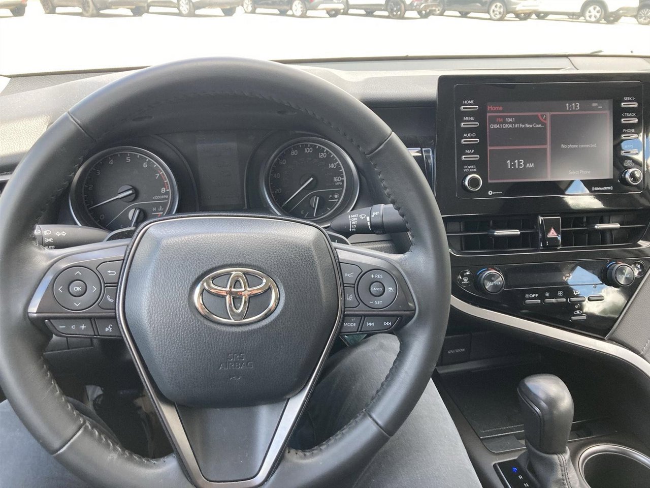 Used 2023 Toyota Camry SE image 16
