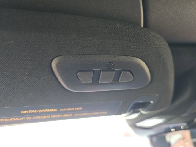 Used 2024 Chevrolet Corvette Stingray Preferred Cpe w/ Z51 Performance Package RWD image 33