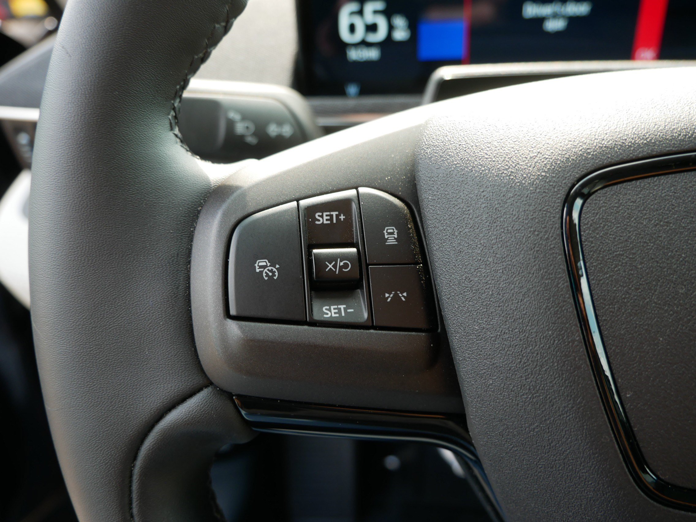 Certified 2022 Ford Mustang Mach-E Premium AWD/4WD image 28