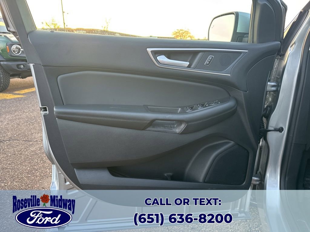 Used 2024 Ford Edge SEL w/ Convenience Package image 29