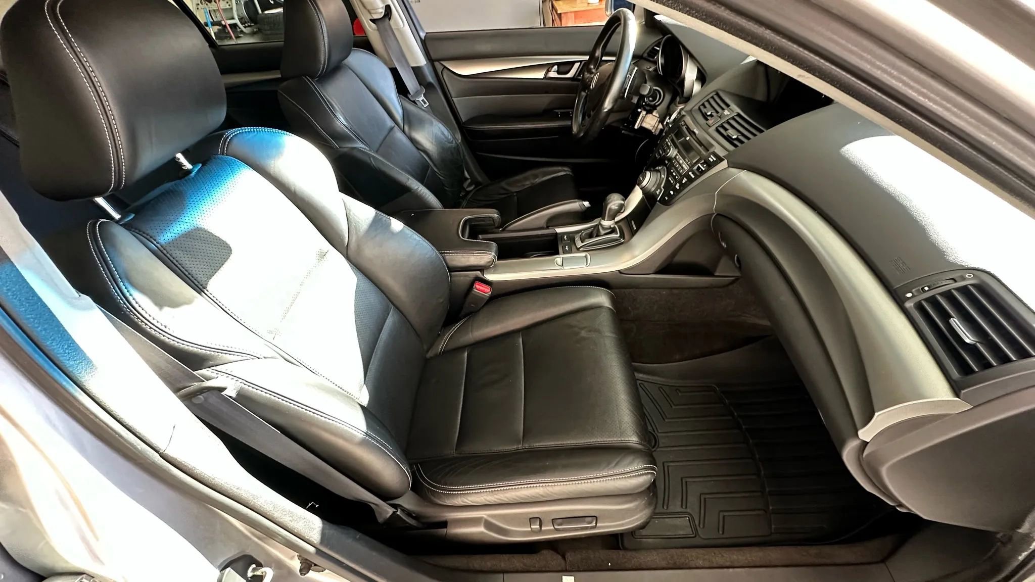 Used 2011 Acura TL SH-AWD image 17