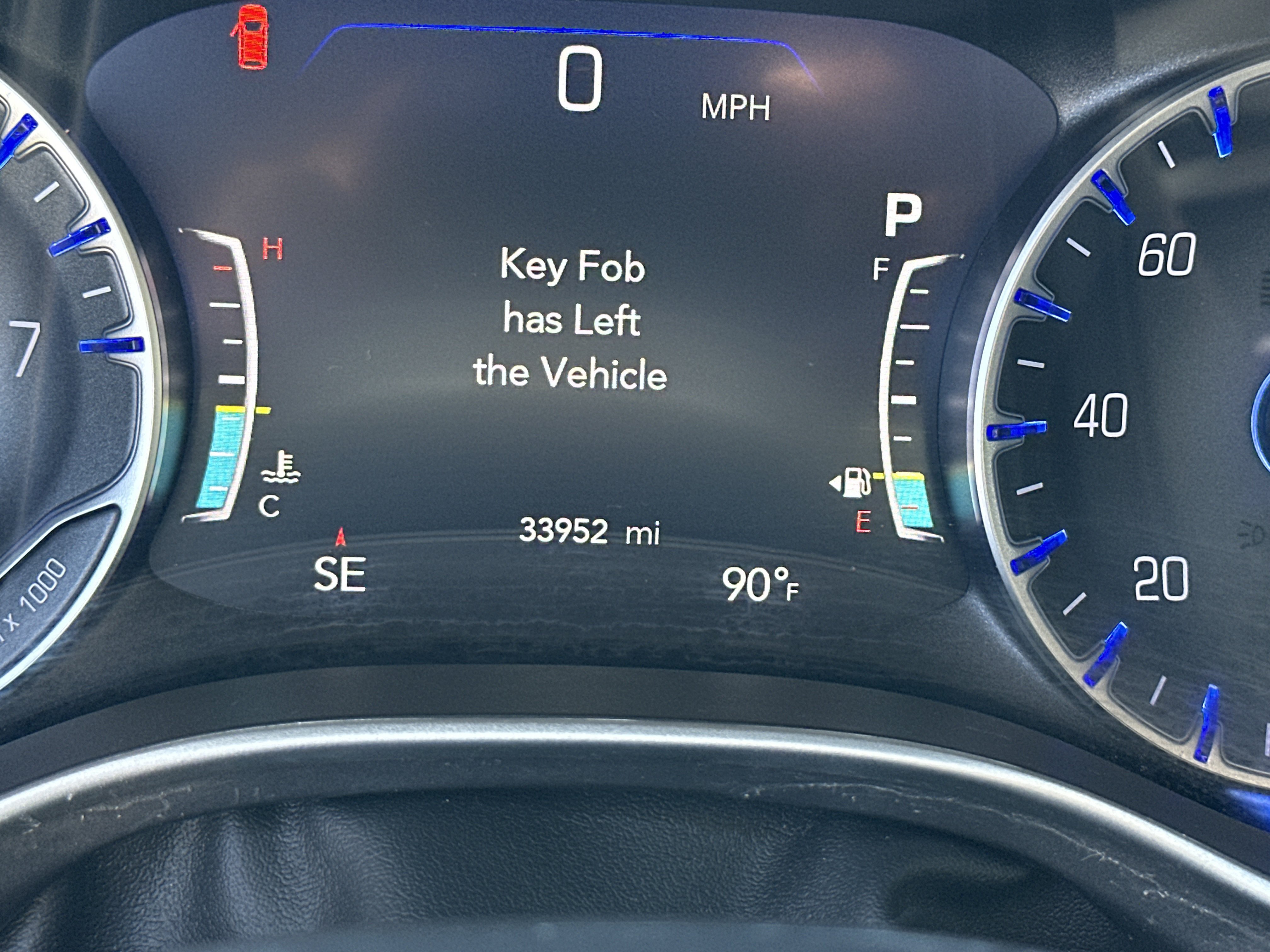 Used 2023 Chrysler Pacifica Touring-L AWD/4WD image 30