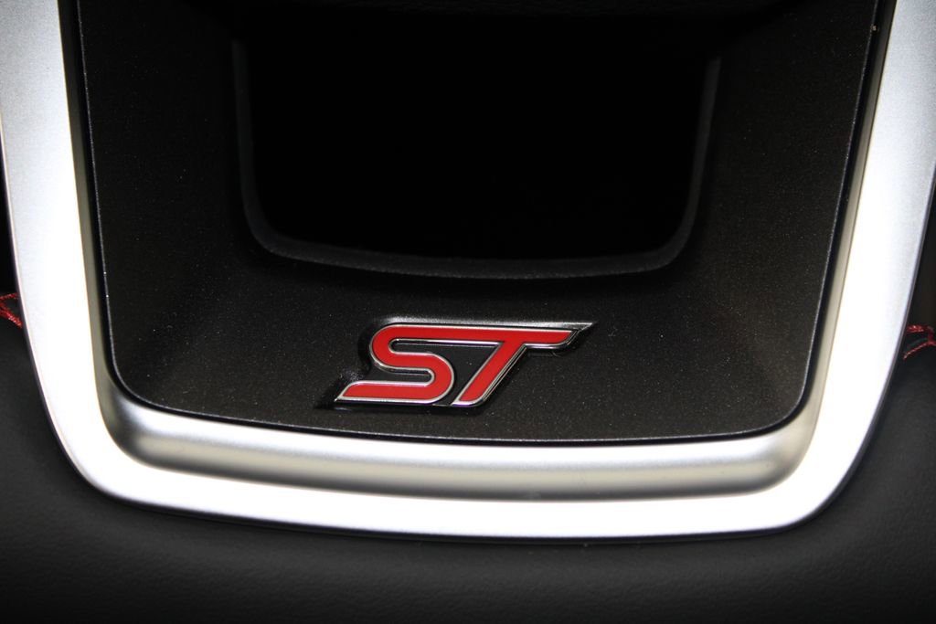 New 2026 Ford Explorer ST w/ Sun And Sound Package image 39