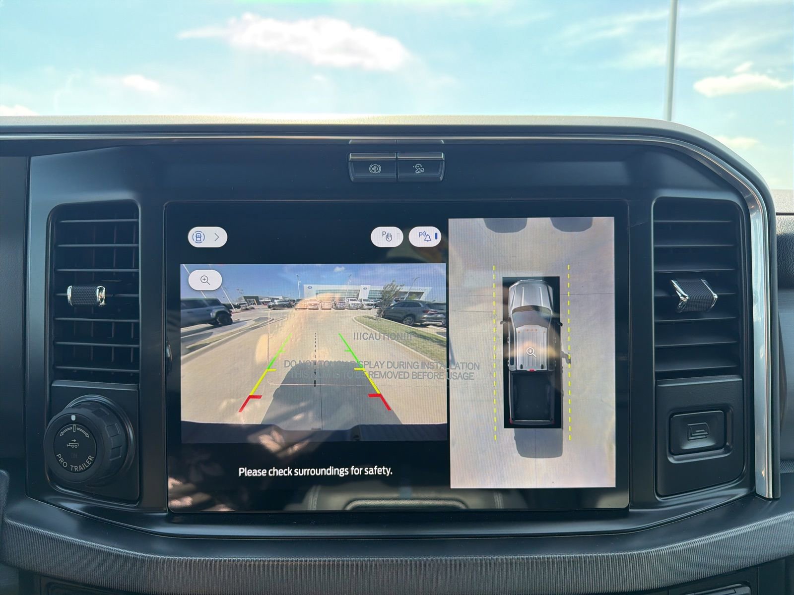 New 2026 Ford F250 Platinum w/ FX4 Off-Road Package image 20